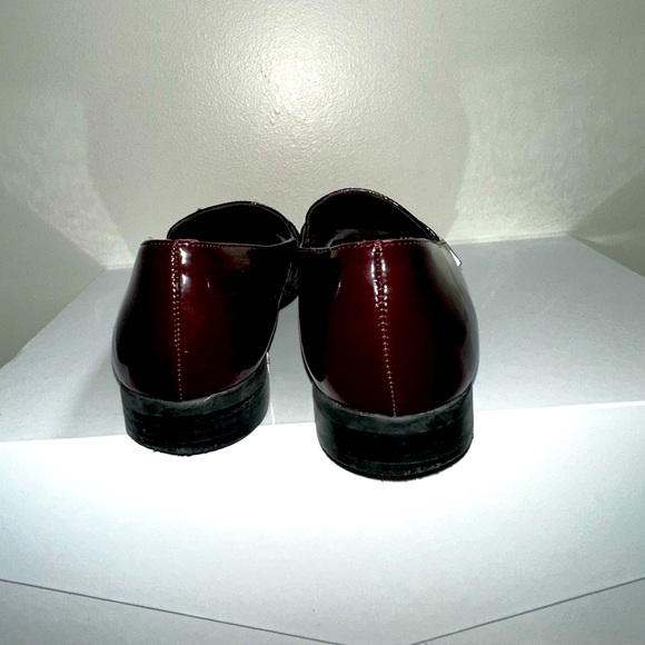 Marc Fisher Maroon Loafers Sz 7 - Picture 4 of 6